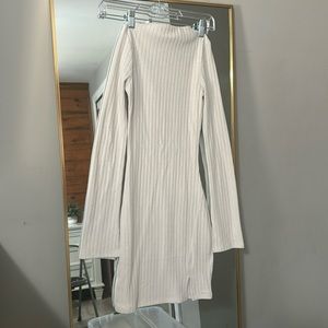 Sweater dress, mini slit, knee length